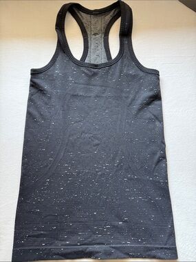 Lululemon swiftly tank size 2